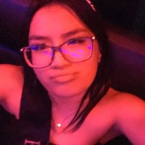 Meet your Posher, Leann